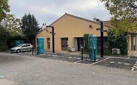 Kyriad Direct Montpellier St Jean De Vedas - La Peyriere